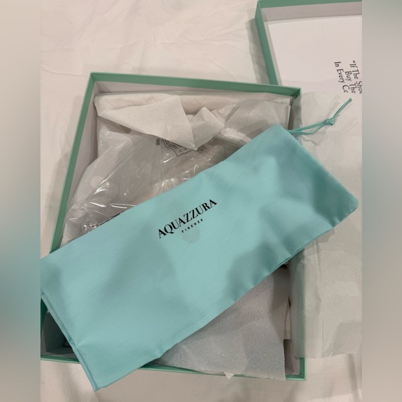 Aquazurra Bow Tie 105mm Pump in Beige 37.5 - brand new, never worn! - Picture 6 of 13